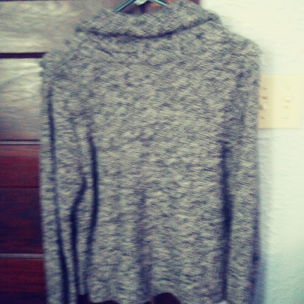 Chunky Sweater - Picture 3 of 7